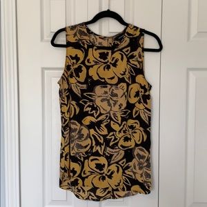 Women’s Who What Wear Sleeveless Blouse Size: M